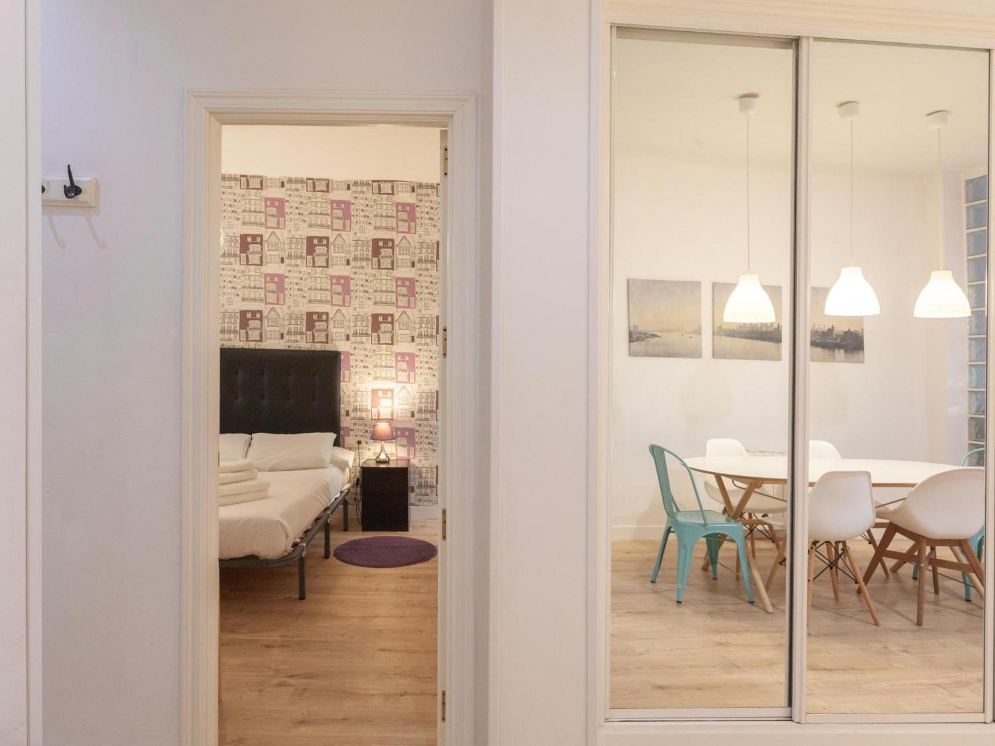 Apartamento Enorme y acogedor piso en la puerta del sol Madrid Exterior foto